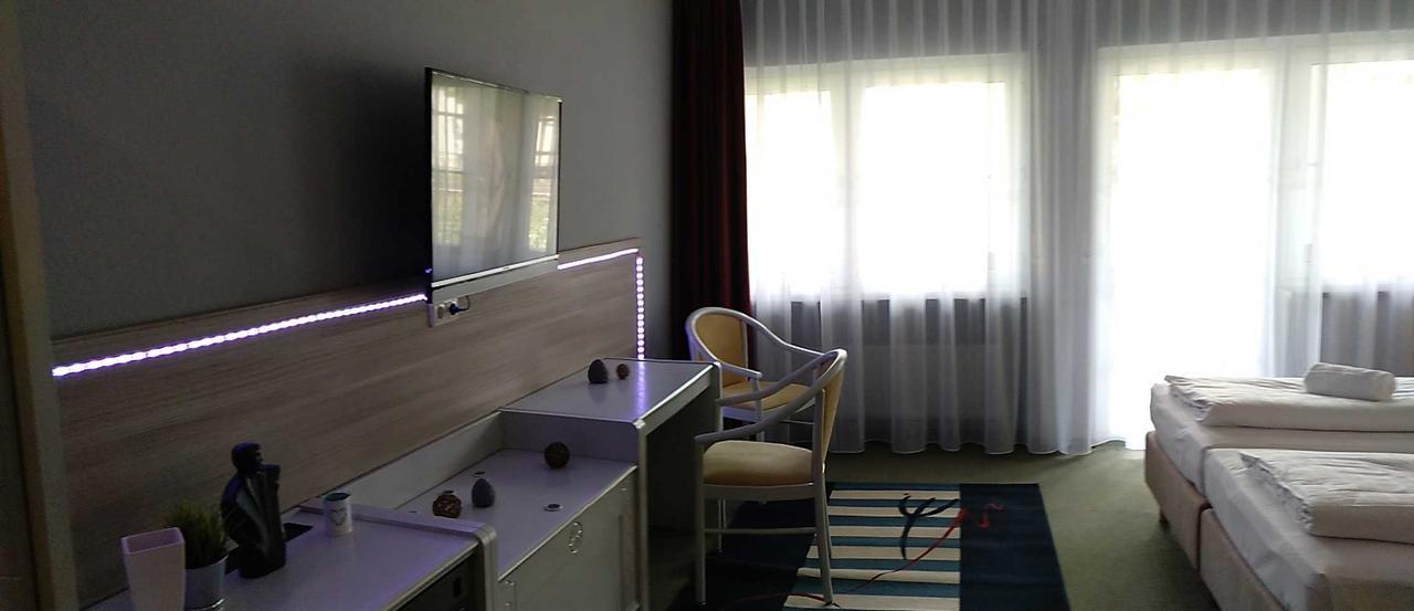 Hotel Brunnenhof Wilgartswiesen Kültér fotó